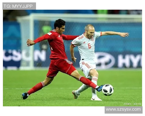 以踢足球又黑又壮的球星为代表探讨力量与速度的完美结合