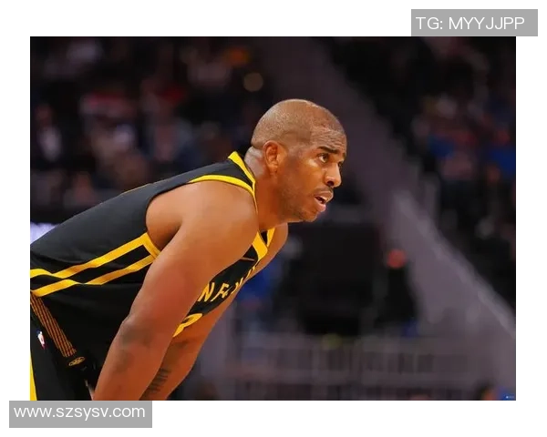 头绑布带的足球明星揭示他场内外的坚韧与个性 头绑布带的足球明星揭示他场内外的坚韧与个性