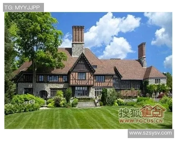 豪华足球巨星私人别墅生活揭秘尽显荣耀与辉煌魅力空间